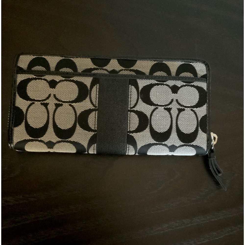 Coach wallet accordion NWT
